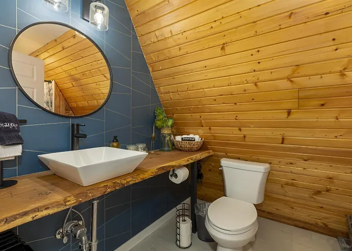 Most Private A-Frame, Hot Tub, Stargaze Holiday home